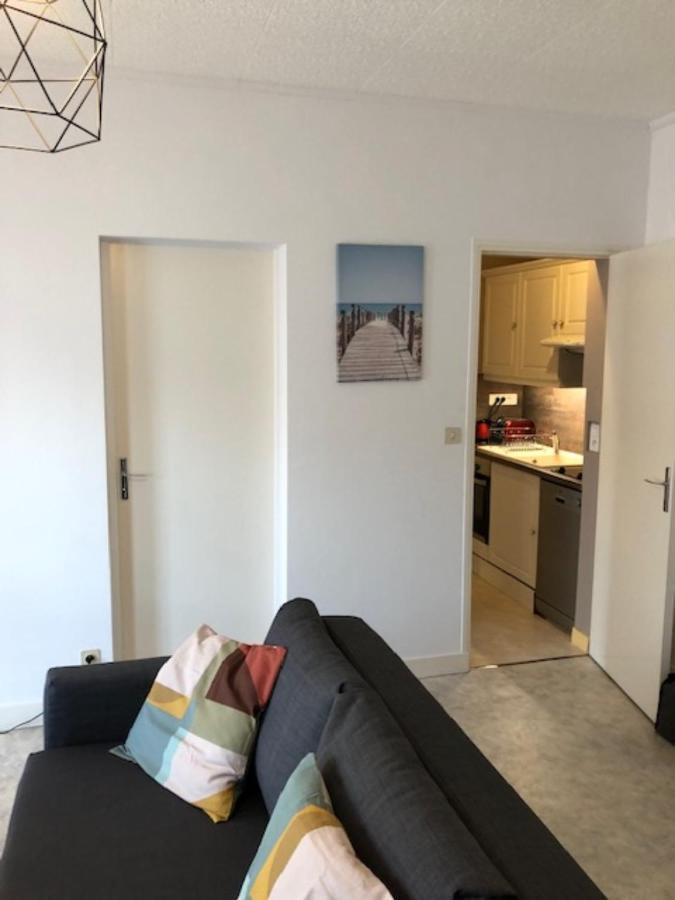 Trois appartements secteur FONCILLON PLAGE Royan Extérieur photo