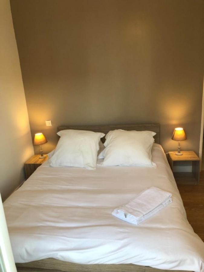 Trois appartements secteur FONCILLON PLAGE Royan Extérieur photo