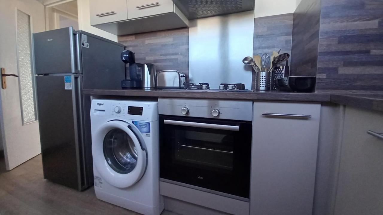 Trois appartements secteur FONCILLON PLAGE Royan Extérieur photo